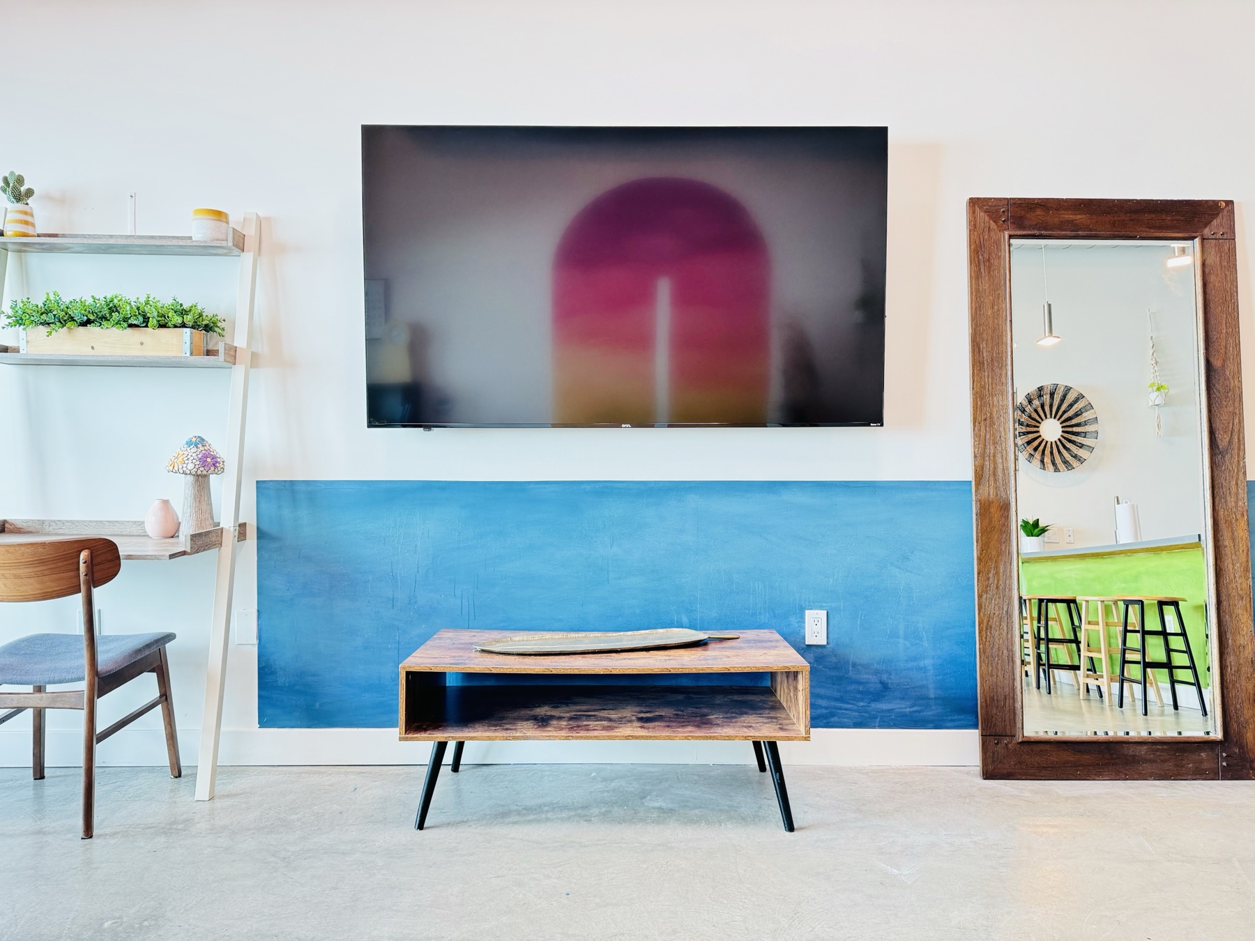 Loft 205